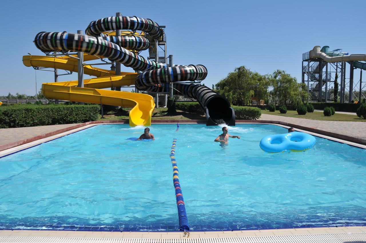 Aquapark Koblevo Hotel Екстериор снимка